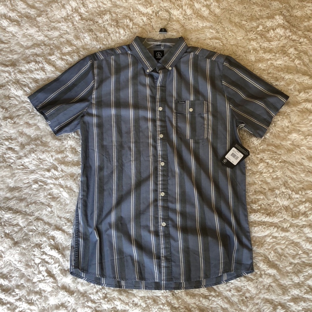 Volcom button down shirt